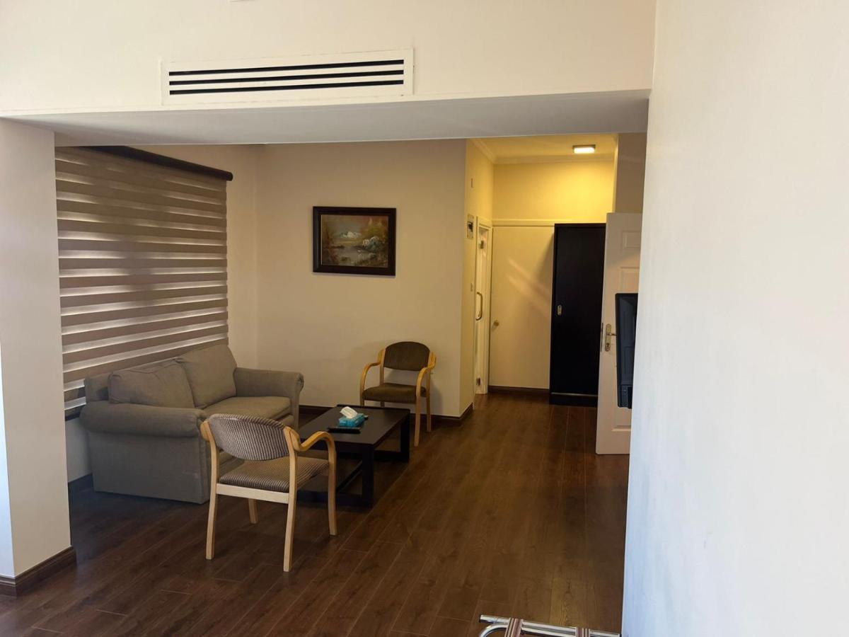 Rozana Hotel Amman Exterior photo
