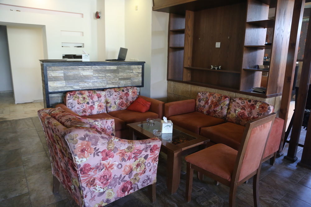 Rozana Hotel Amman Exterior photo